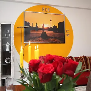 apartments-schoneberg.find-berlin-hotels.com/